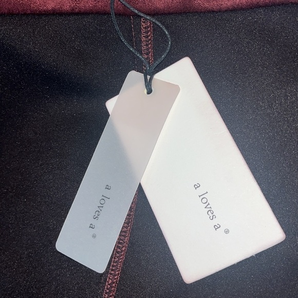 a loves a NWT Faux Suede Button Front Long Sleeve Mini Shirt Dress XS BURGUNDY - Picture 10 of 12